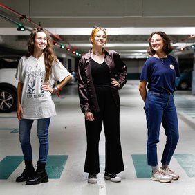 Célia Paparusso-Gonzalez , Lisa Greff et Chloé Vilcot